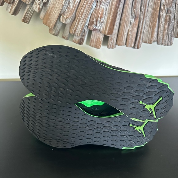 Nike Jordan Trunner - Picture 5 of 5